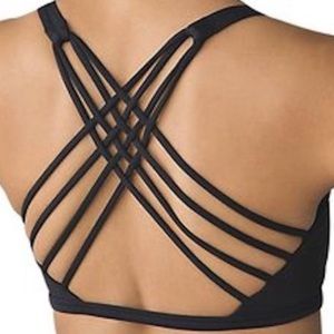Lululemon Free to Be Wild Sports Bra